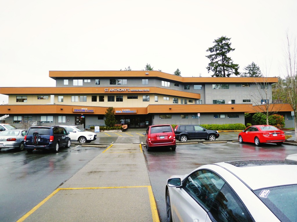 101 Burnside Road W., Victoria COPULAHOUSE